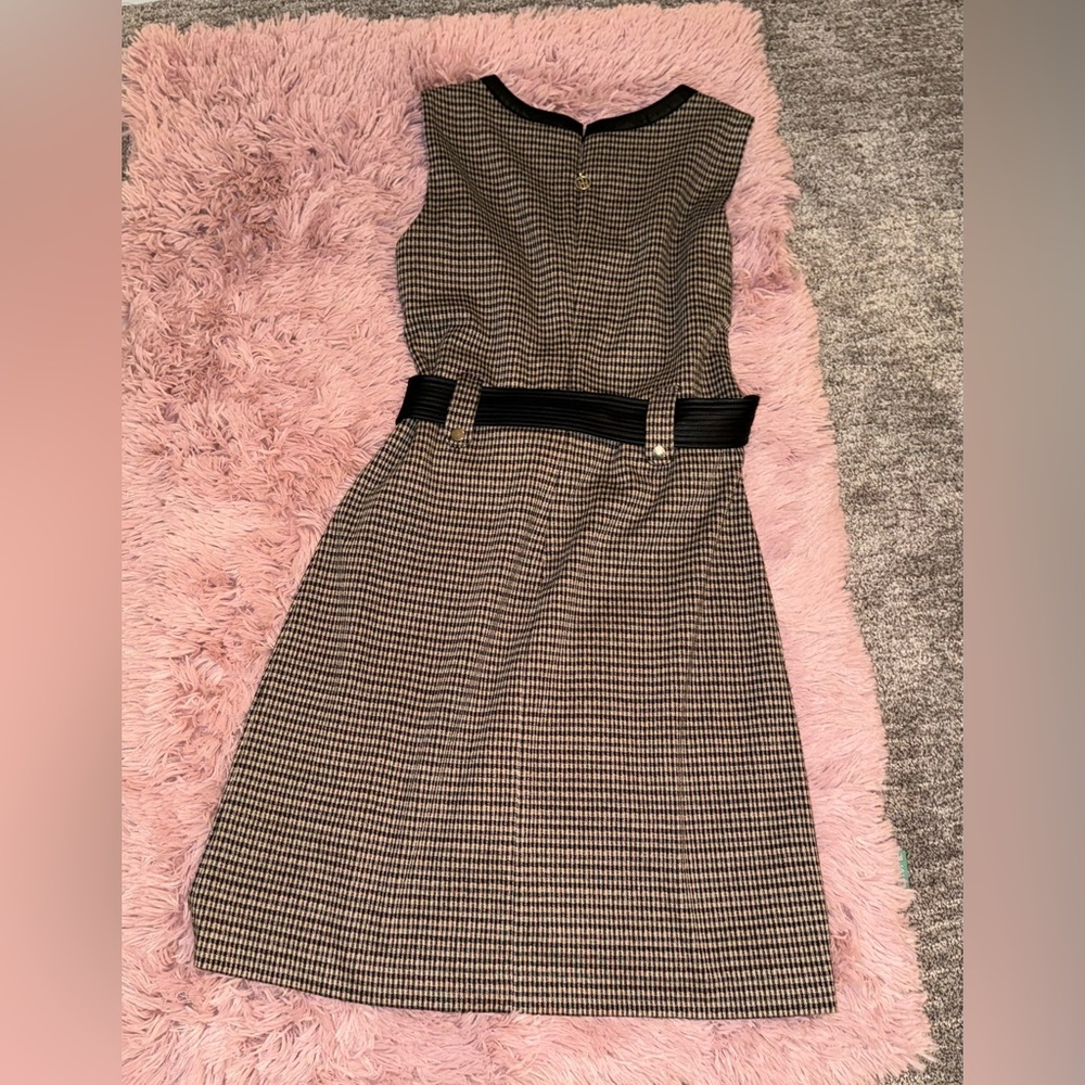 Tommy, Size 8 Color Brown with Black